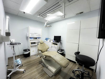 Inside CareSmiles Dental, Fort Washington